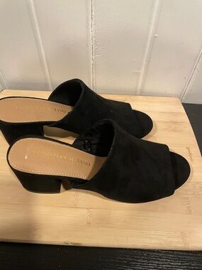 Christian Siriano Women's Nikolle Low Heel Slide size 6 New in box